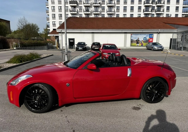 Nissan 350 Z cena 49999 przebieg: 156000, rok produkcji 2004 z Pruszków małe 704